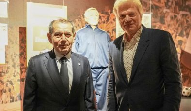 Bayern Münih efsanesi Oliver Kahn’dan Dursun Özbek’e ziyaret