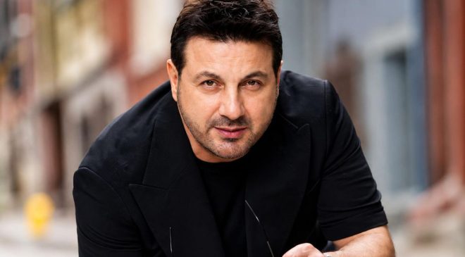 Davut Güloğlu dede oldu! İşte torunuyla ilk fotoğrafı