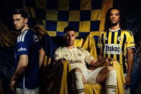 Fenerbahçe’nin yeni sezon formaları tanıtıldı