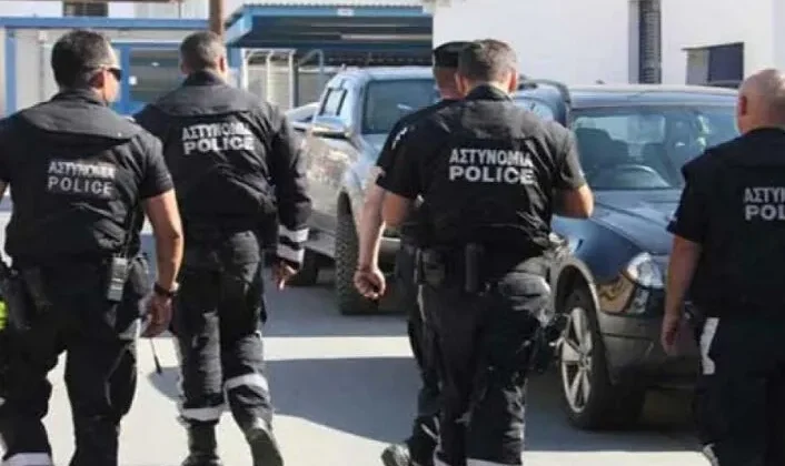 Hamas üyesi oldukları gerekçesiyle tutuklananlardan birinin oğlu Rum polisinde görev yapıyor