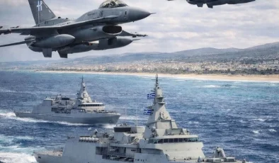 Güney Kıbrıs’taki Yunan savaş uçakları ve deniz kuvvetleri varlığı kalıcılaşıyor