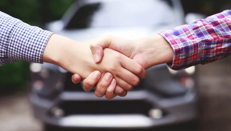 İkinci el otomobil satışında “6 ay 6 bin kilometre” şartı uzatıldı