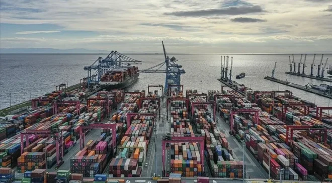 Dış ticaret açığı 5 milyar 610 milyon dolar oldu
