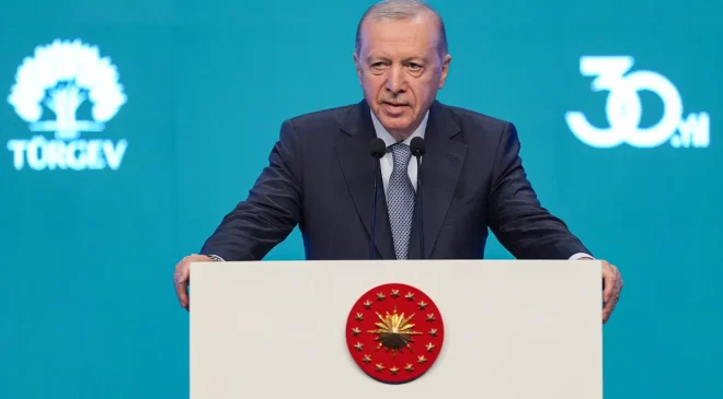 Cumhurbaşkanı Erdoğan: Gençlerimizi ikbal kavgalarına meze yaptırmayacağız