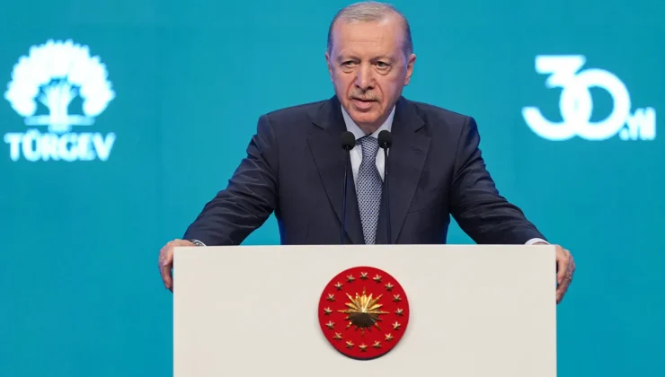 Cumhurbaşkanı Erdoğan: Gençlerimizi ikbal kavgalarına meze yaptırmayacağız
