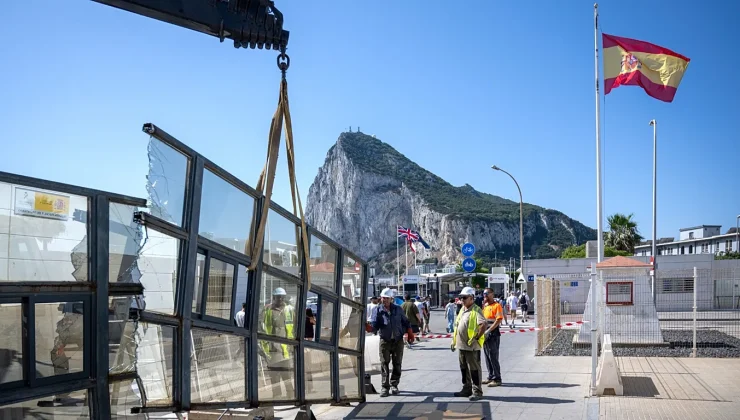 Gibraltar and Spain end border checks as territory’s Chief Minister says ‘Europe is back’