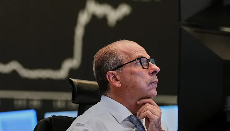 Oil spikes and European stock markets slide as Trump says Iran ceasefire over