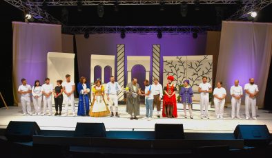 “22. Kıbrıs Tiyatro Festivali”, Huysuz oyunu ile final yaptı