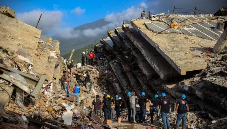 Venezuela’daki depremlerde hayatını kaybedenlerin sayısı 2 bin 645’e yükseldi