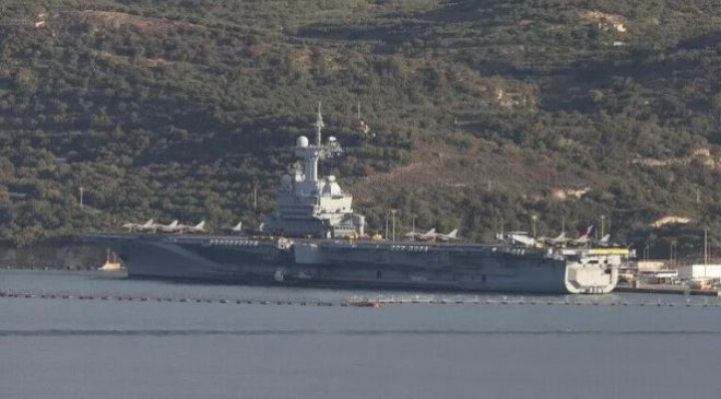 Orta Doğu’ya gönderilen Charles de Gaulle gemisi Fransa’daki limanına dönüyor