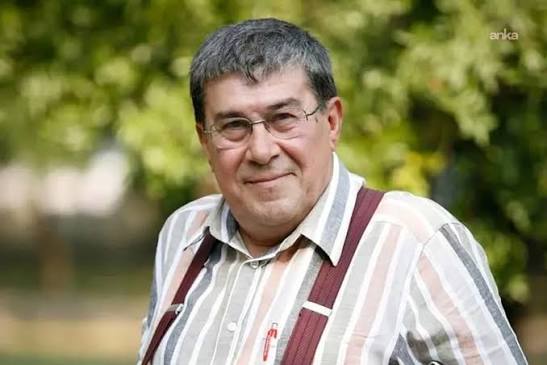 Türk tiyatrosunun usta ismi Zihni Göktay yaşamını yitirdi