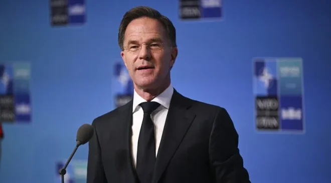 Rutte, Trump’ın İttifak’ın savunma harcamalarını artırmasındaki rolünü övdü