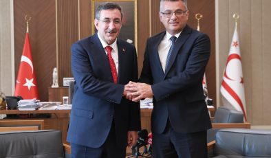 Erhürman Yılmaz’ı kabul etti… “Kıbrıs sorunundaki süreci Türkiye Cumhuriyeti ile uyum içerisinde yürütüyoruz”