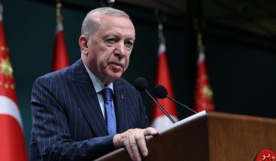 TC Cumhurbaşkanı Erdoğan, Srebrenitsa Soykırımı’nda hayatını kaybedenleri andı