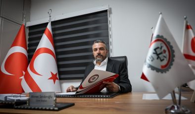 Serdaroğlu: “Asgari ücret, yasaya göre dört kişilik bir ailenin temel gereksinimlerini karşılayabilecek düzeyde belirlenmeli”