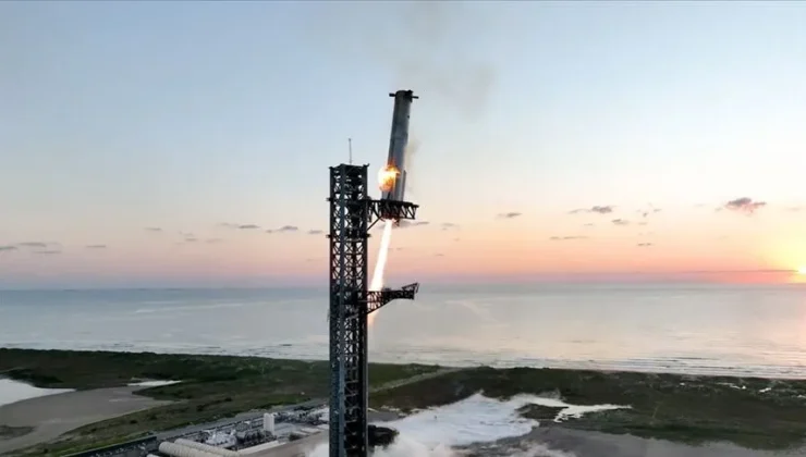 Starship’in 13. fırlatma denemesi, dört motor arızasıyla son anda iptal edildi