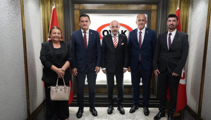 İçişleri Bakanı Oğuz, Ankara’da Emekli Korgeneral Zekai Aksakallı’yı ziyaret etti