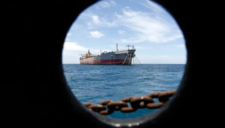 Yemen Sahil Güvenliği, Somalili korsanların Aden Körfezi’nde petrol tankeri kaçırdığını duyurdu
