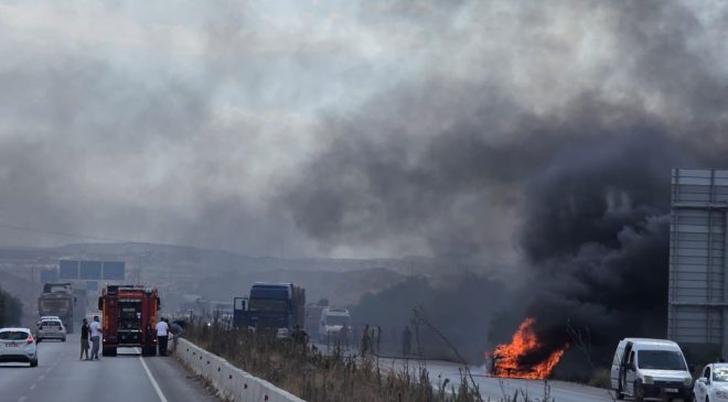 Lefkoşa kuzey çevre yolunda araç yangını…