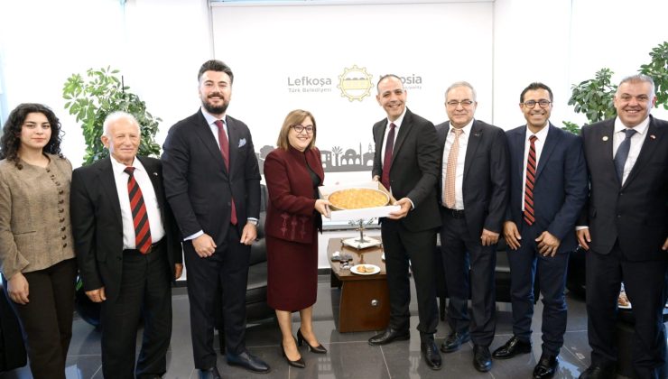 Gaziantep Büyükşehir Belediyesi heyeti LTB’yi ziyaret etti