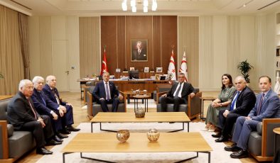 Cumhurbaşkanı Erhürman, Azerbaycan Dostluk Grubu heyetlerini kabul etti