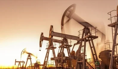Brent petrol 99,63 dolardan işlem görüyor