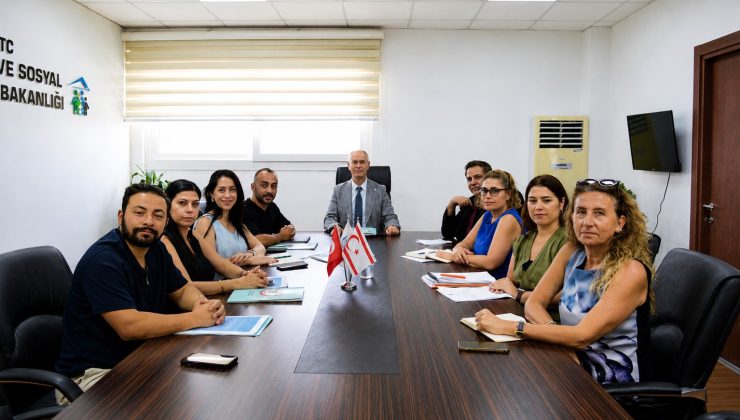Hasipoğlu: “Eczacı yanında çalışanlara prim desteği sağlanacak”