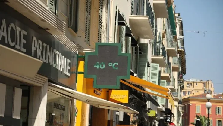 Fransa bu sezonun 4’üncü sıcak hava dalgasının etkisine girdi