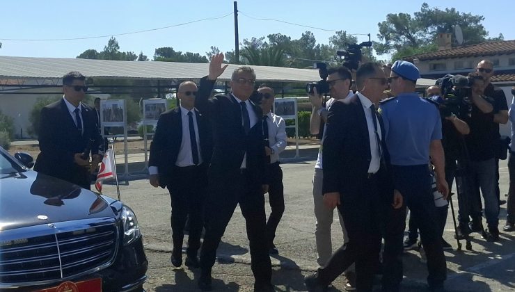 Guterres, Erhürman ve Hristodulidis’in ara bölgede bir araya geldiği üçlü görüşme başladı