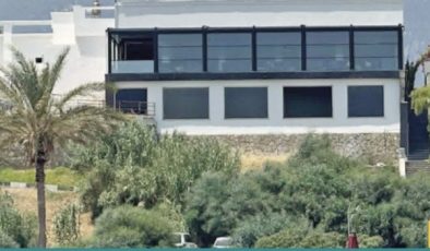 “VAKIF BAŞKANI TÜMER KONUŞTUKÇA BATIYOR”