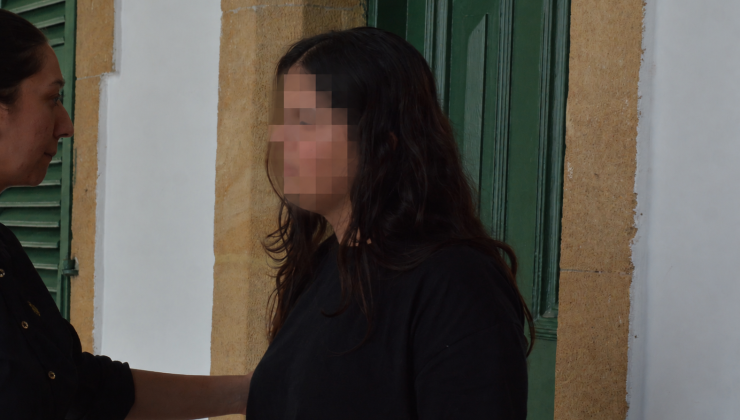 Lefkoşa’da meydana gelen müstahdem tarafından sirkat suçundan tutuklanan E. G. mahkemeye çıkarıldı.