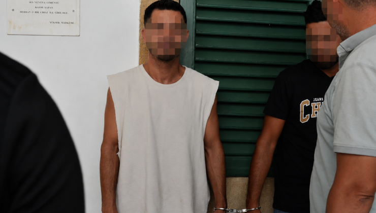kanunsuz uyuşturucu madde tasarrufu ve ilaç ve eczacılık yasasına aykırı hareket” suçlarından tutuklanan H. K. yeniden mahkemeye çıkarıldı.