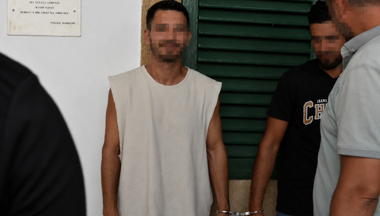 kanunsuz uyuşturucu madde tasarrufu ve ilaç ve eczacılık yasasına aykırı hareket” suçlarından tutuklanan H. K. mahkemeye çıkarıldı.