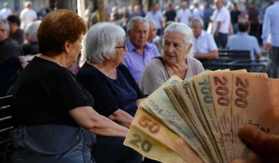 En düşük emekli maaşı 23 bin 552 TL’ye çıkıyor