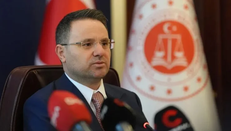 Hiç kimse Türk mahkemelerine parmak sallayamaz
