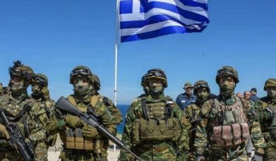 Kıbrıs’taki skandalı Yunan askeri itiraf etti: Türkleri hedef alan ağır hakaret içerikli sloganlar zorunlu tutuldu