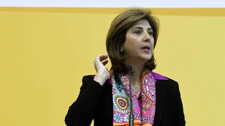 Fileleftheros: Holguin temmuz sonu dönüyor