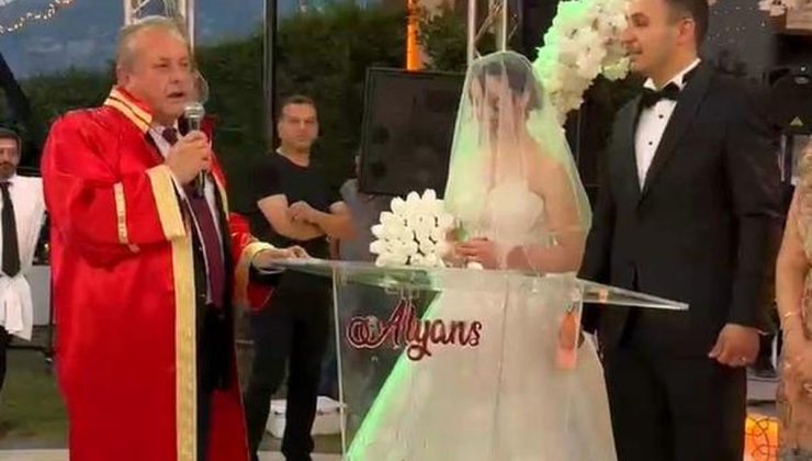 Manisa’da Eğlenceli Nikah Mizansı