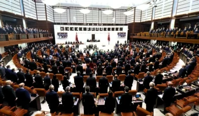 Meclis tatile değil mesaiye hazırlanıyor, gündem yoğun: Siyasetin sıcak dosyaları açılıyor