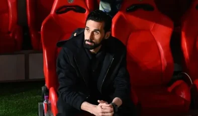 Real Madrid’den ayrılmıştı! Arbeloa’nın yeni takımı belli oldu