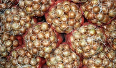 Kuru soğanda gümrük vergisi düşürüldü! Ceviz ve makarnada arttı