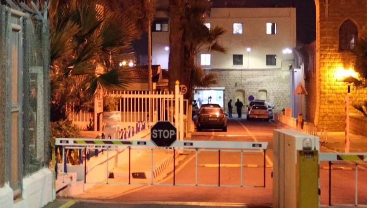 Maç izlemelerine izin verilmeyen mahkumlar, koğuşları ateşe verdi