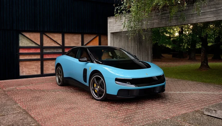 The Italian luxury carmaker’s first electric car has set a record for a new vehicle sold at auction, just months after its unveiling drew backlash.
