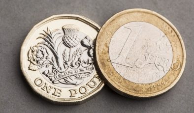 Euro 55 TL, sterlin 64,20 TL, dolar 47,65TL’den işlem görüyor