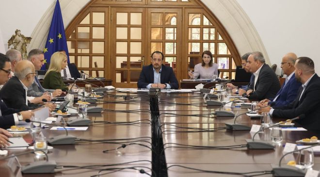 Hristodulidis, Rum Ulusal Konseyi bilgilendirdi