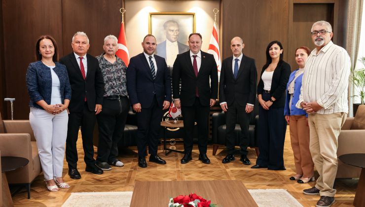Öztürkler: “KKTC’de yayın yapan basın organları, Kıbrıs Türk halkının sesidir”