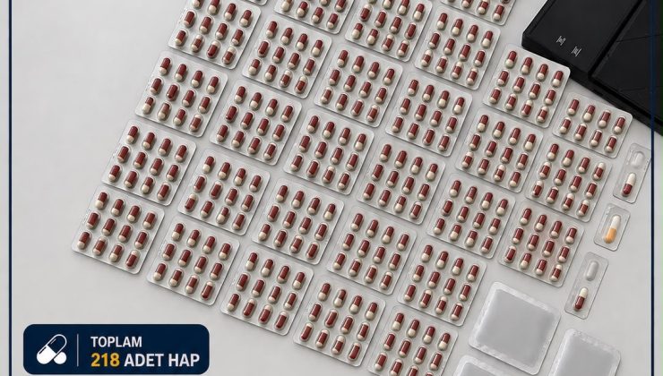 Tasarrufunda 218 yeşil reçeteli hap bulunan iki kişi tutuklandı