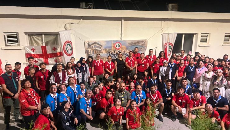 Çeşitli ülkelerin katılımıyla Lapta Gençlik Kampında “Milli Bilinç Kampı” gerçekleştiriliyor