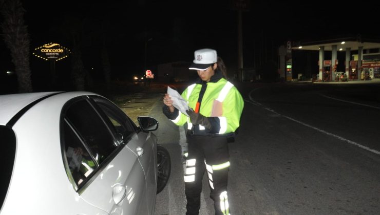 Trafik denetimlerinde 520 rapor, 48 araca trafikten men, 3 tutuklu…