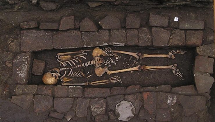 İsveç’te hamile bir kadına ait 9 bin yıllık kalıntılar bulundu